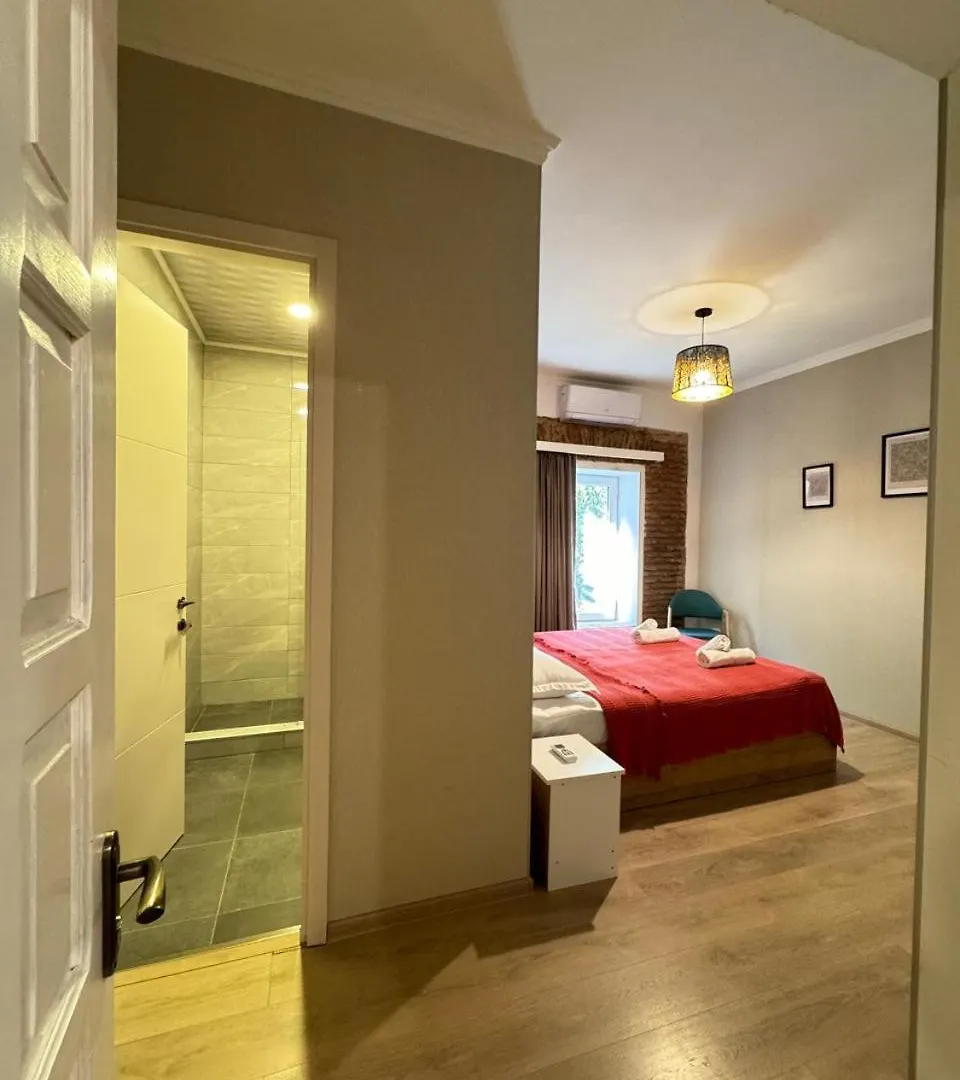 Cozy 2-Bath Apartment Near Fabrika Tbilisi