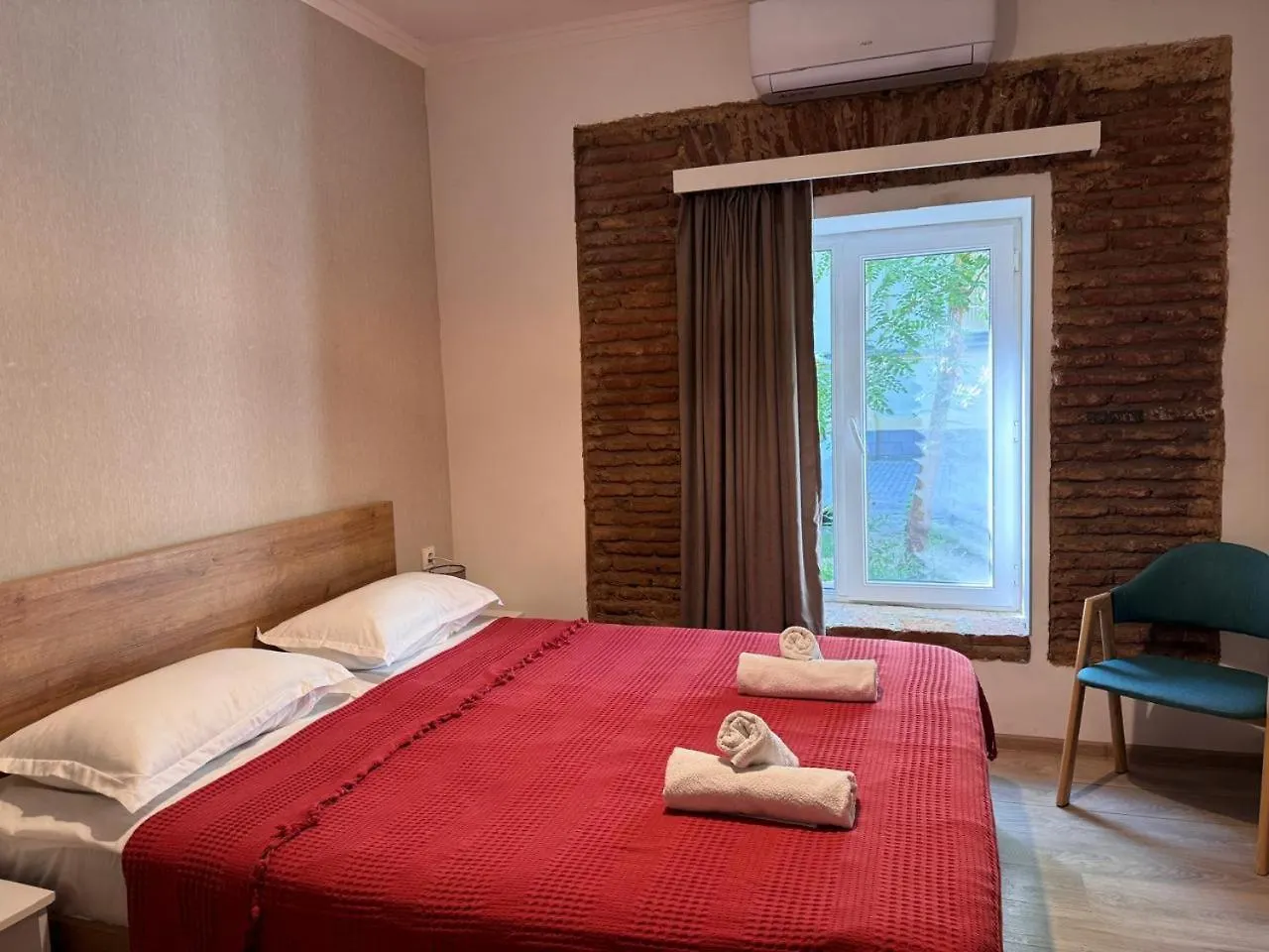 Cozy 2-Bath Apartment Near Fabrika 0*, Tbilisi Gruzja