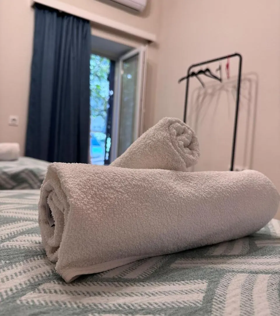 Cozy 2-Bath Apartment Near Fabrika Gruzja