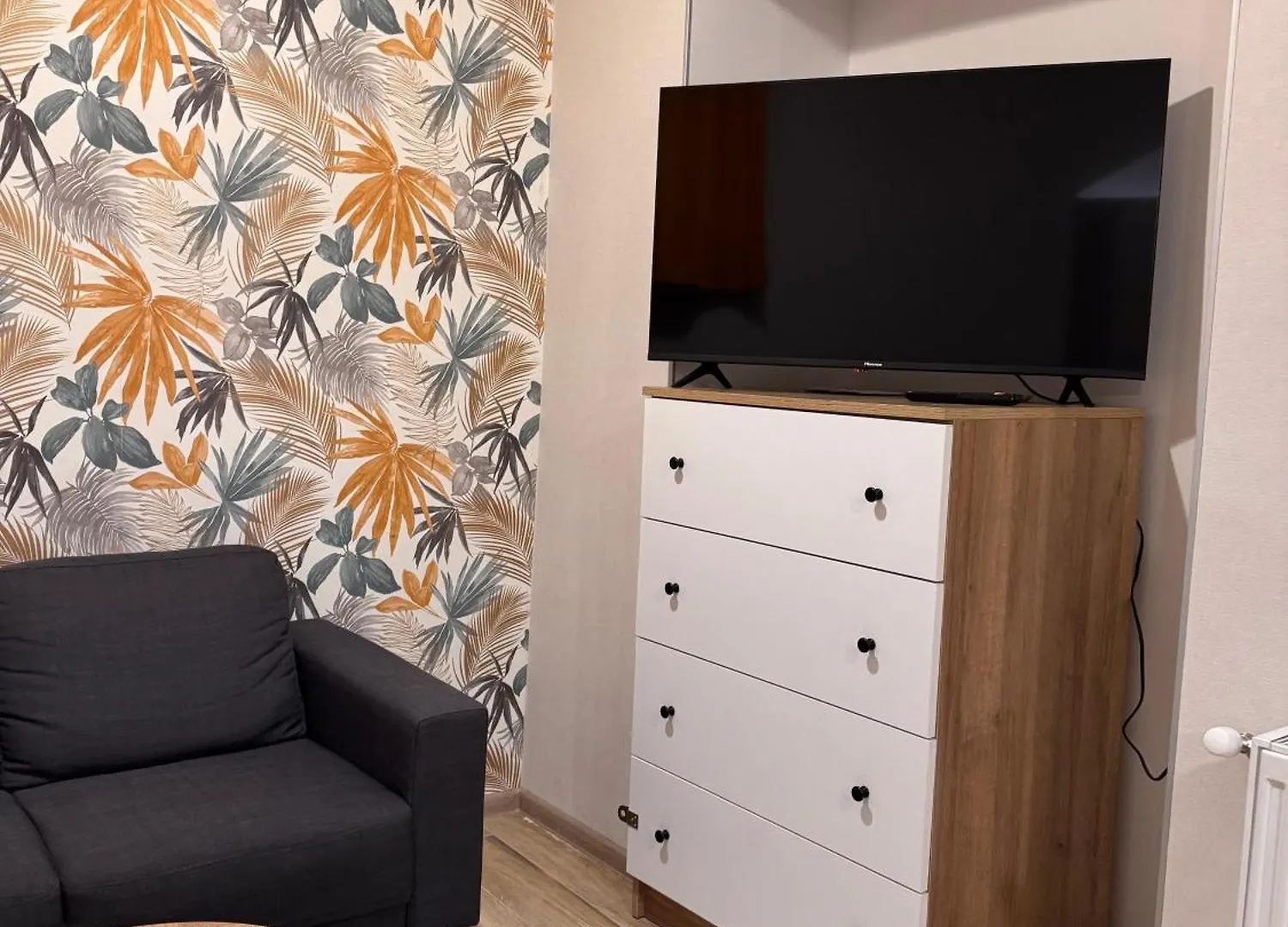 Cozy 2-Bath Apartment Near Fabrika  Tbilisi